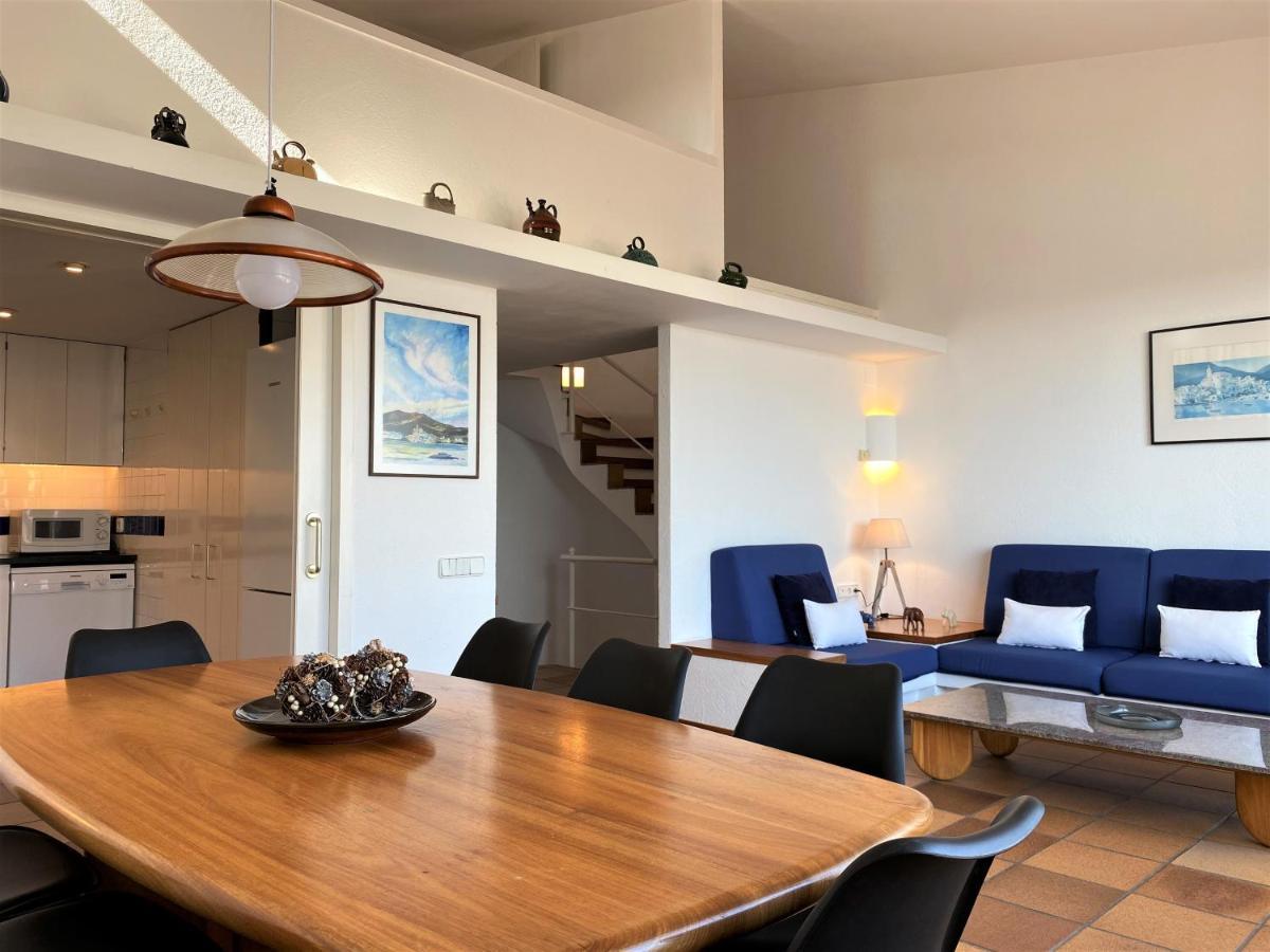 Matilla - Apartamento Con Parquin Cadaqués Exterior foto