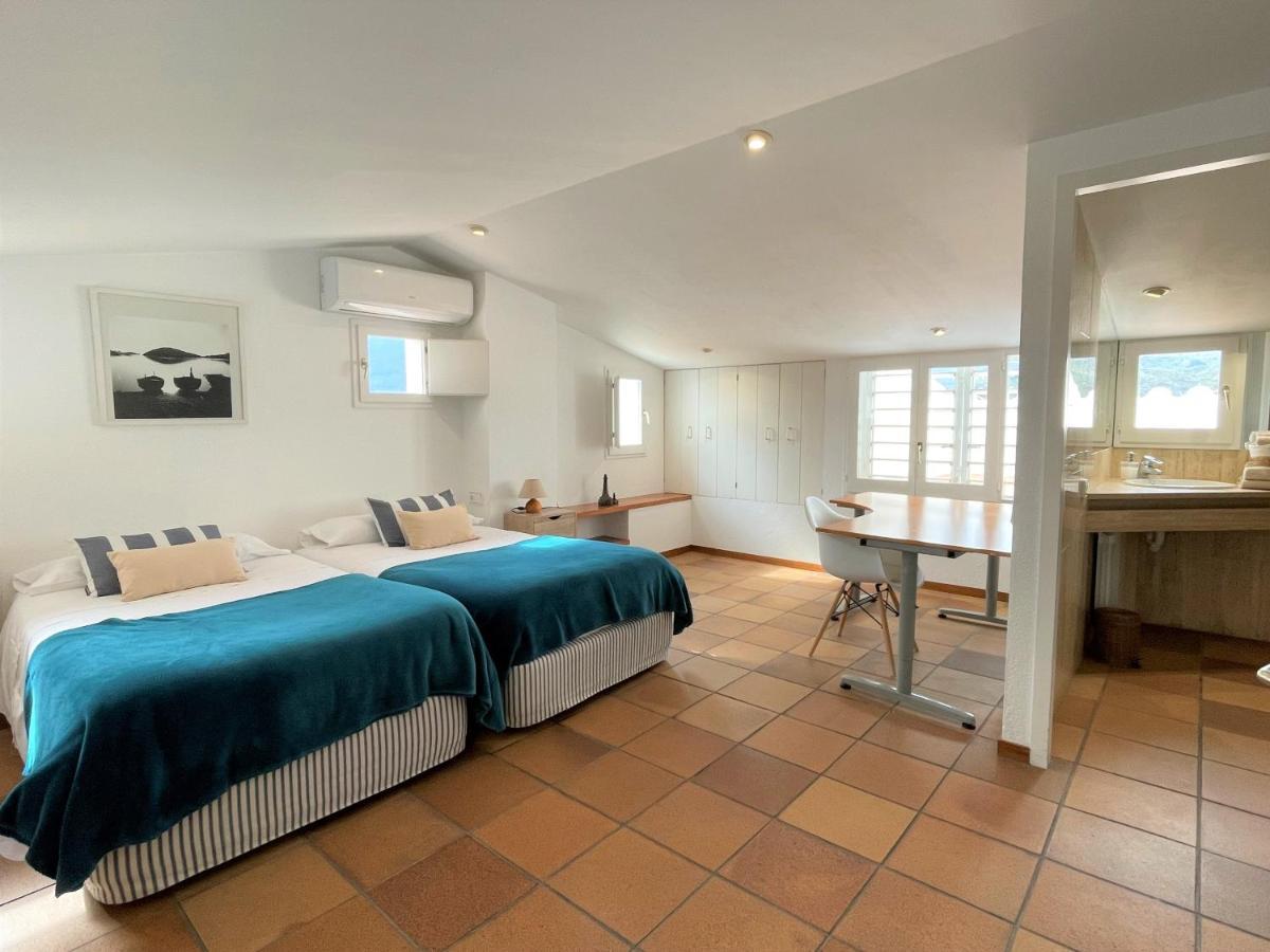 Matilla - Apartamento Con Parquin Cadaqués Exterior foto